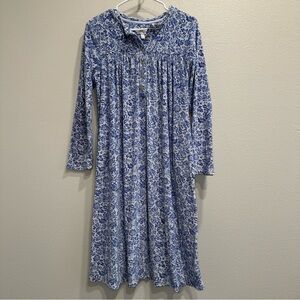 Aria Collection Blue Floral Velour,soft,nightgown,medium,cozy,flaw,warm